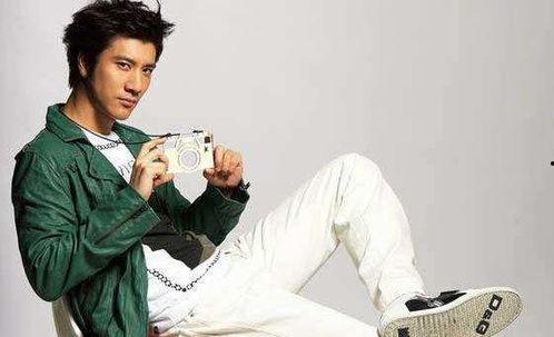 最新爆料王力宏,揭秘他与神秘美女的甜蜜时光